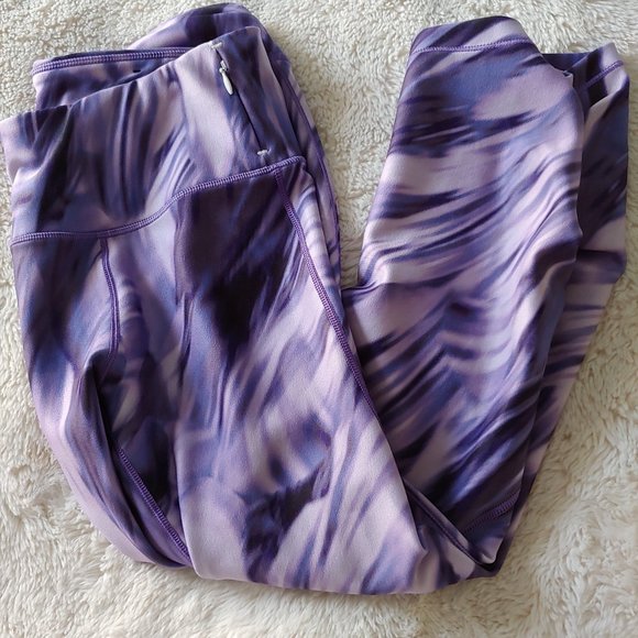 CALIA by Carrie Underwood Pants - Calia by Carrie Underwood cropped yoga pant leggings in purple swirl size Large